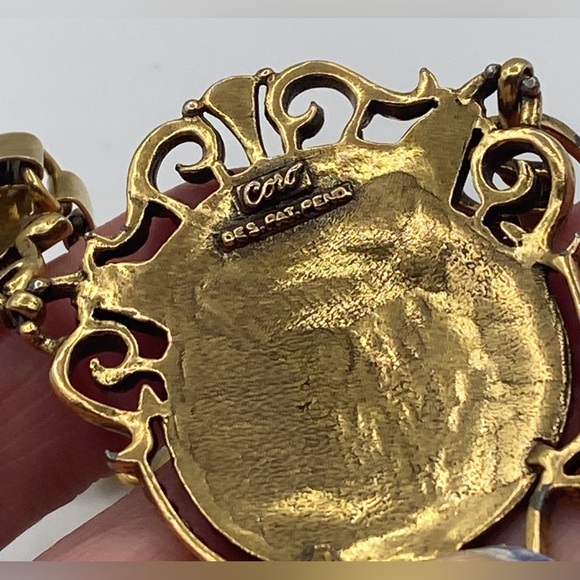 Coro RARE Matte Gold Tone Amulet Necklace Choker Bib Ornate Nautical Vintage - Picture 9 of 10